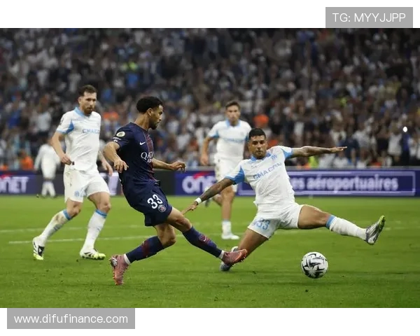 法甲比赛中战术变化趋势详解:多样化阵型与临场调整